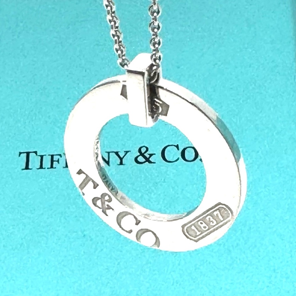 Authentic Tiffany &Co Element 1837 Round Circle Pendant Necklace.